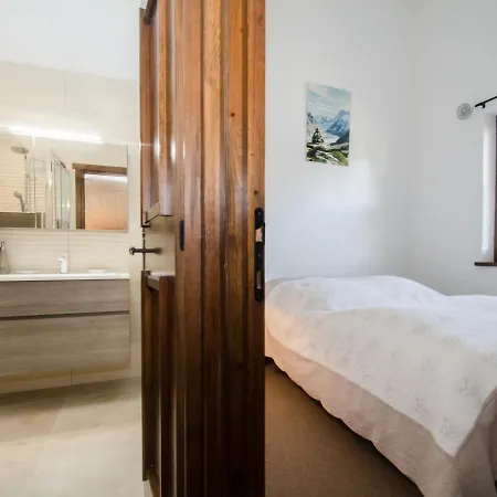 Apartamento Avec Balcon, Parking Et Wifi à - Fr-1-343-214 Chamonix